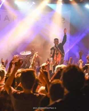 Live concert by Powfu