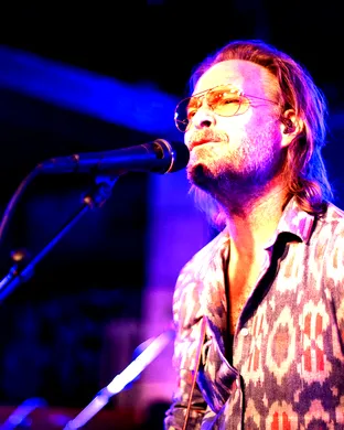 Hiss Golden Messenger